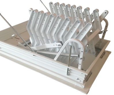 Scala retrattile plus pantografo