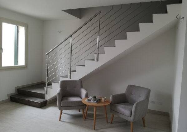 ringhiera scala interna dp e