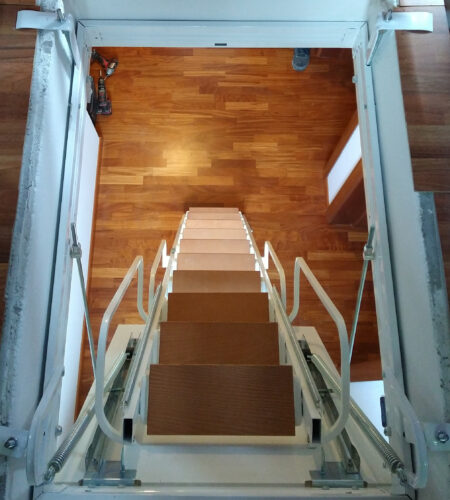 Scale retrattili soffitta rigida legno